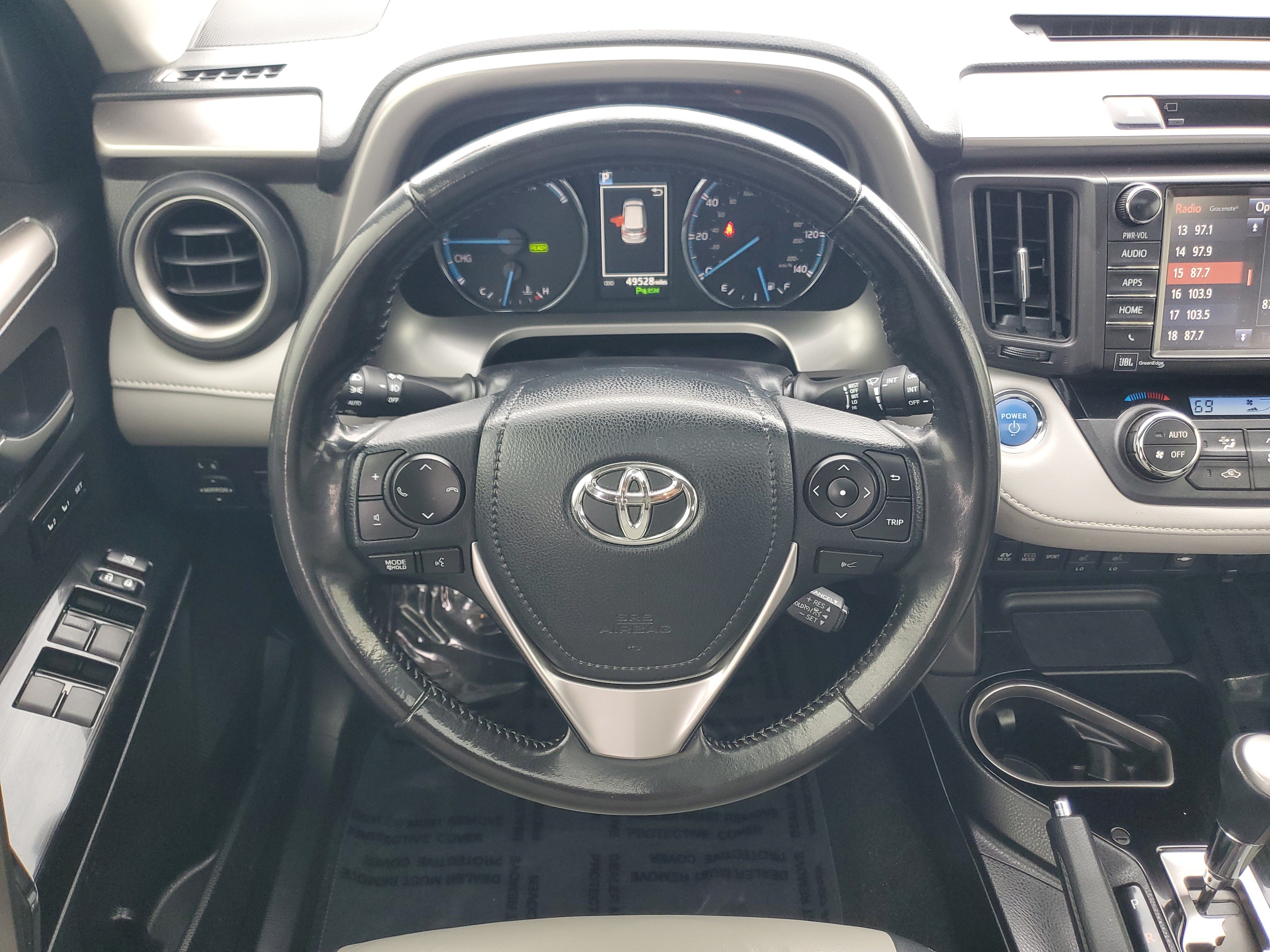 Certified 2018 Toyota RAV4 Limited w/ Advanced Technology Package AWD/4WD image 20
