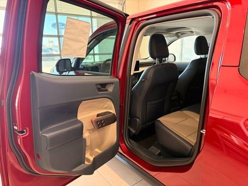 New 2026 Ford Maverick Lariat AWD/4WD image 17