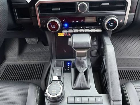 Used 2026 Toyota 4Runner Limited AWD/4WD image 8