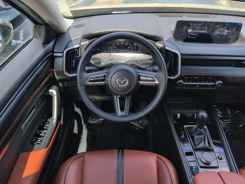 Used 2024 MAZDA CX-50 Meridian Edition w/ Apex Package AWD/4WD image 16