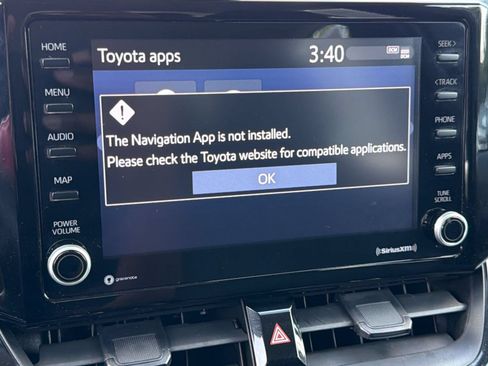 Used 2022 Toyota Corolla LE FWD image 23