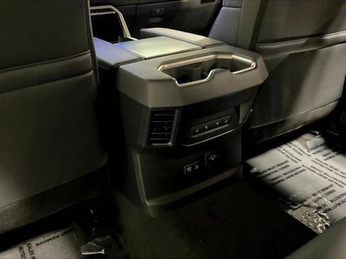 New 2026 Toyota Tundra Platinum AWD/4WD image 18