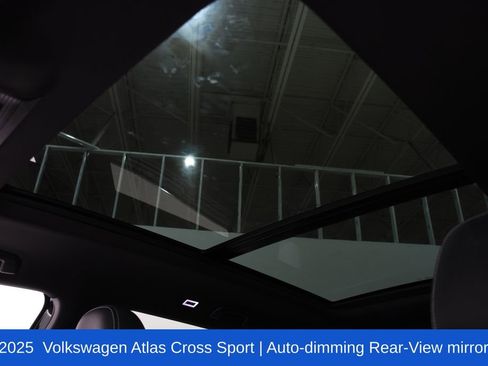 Used 2025 Volkswagen Atlas Cross Sport SE image 25