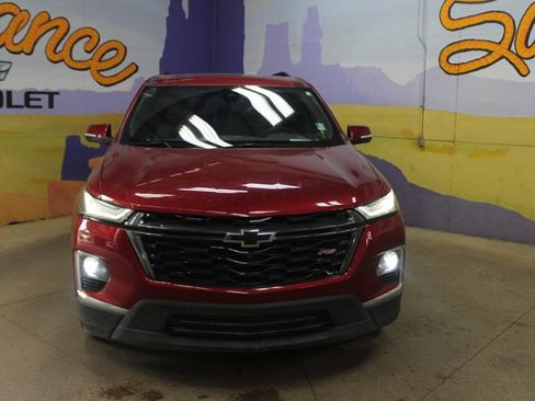 Used 2023 Chevrolet Traverse RS w/ LPO, Floor Liner Package AWD/4WD image 3
