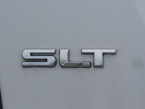 Used 2019 GMC Acadia SLT image 9