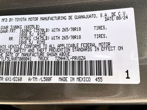 Used 2024 Toyota Tacoma 4x4 Double Cab Hybrid image 32