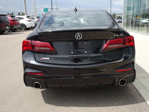 Used 2019 Acura TLX V6 w/ Technology & A-SPEC Pkg FWD image 4