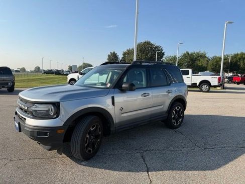 Used 2022 Ford Bronco Sport Outer Banks w/ Tech Package AWD/4WD image 7