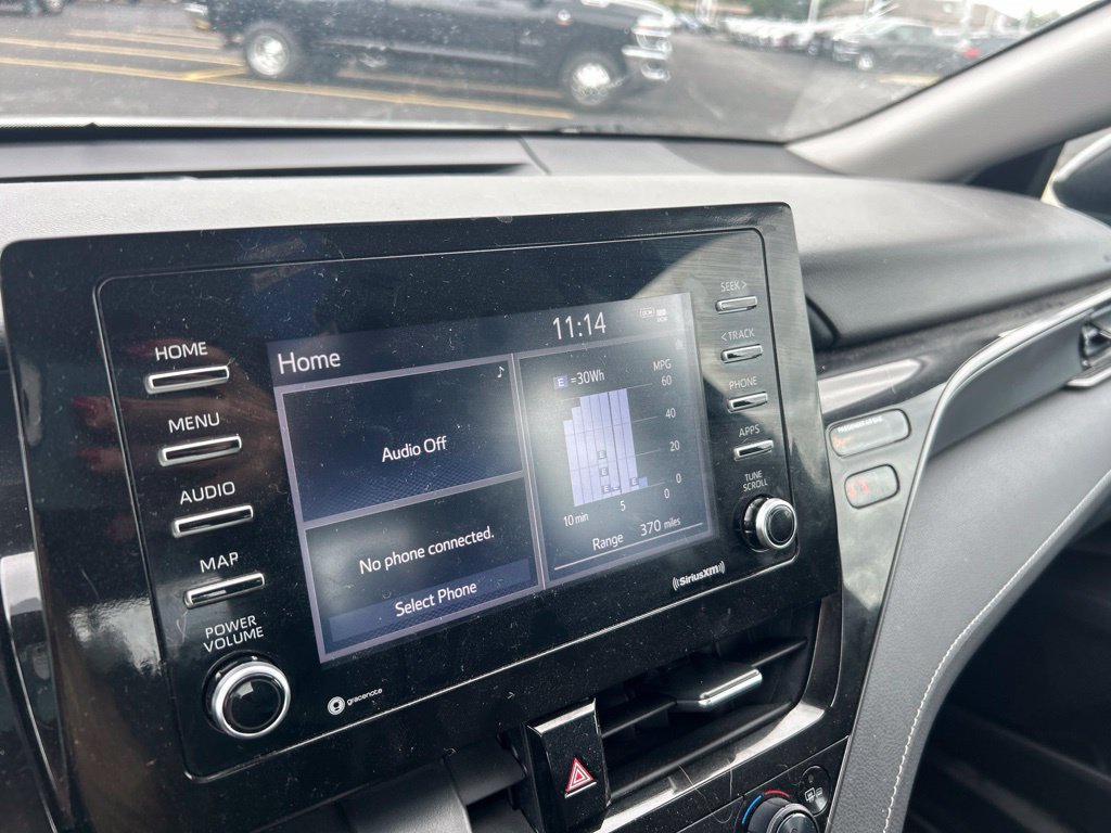 Used 2023 Toyota Camry SE w/ Convenience Package FWD image 11