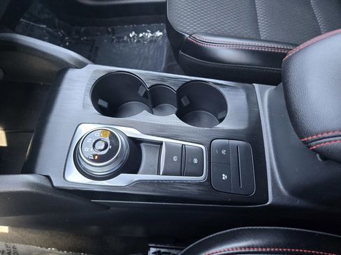 Certified 2025 Ford Escape ST-Line image 11