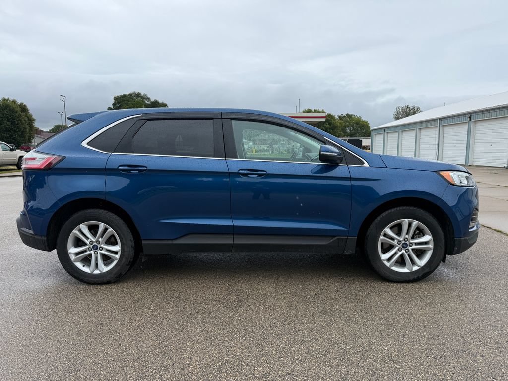 Used 2020 Ford Edge SEL w/ Convenience Package AWD/4WD image 4