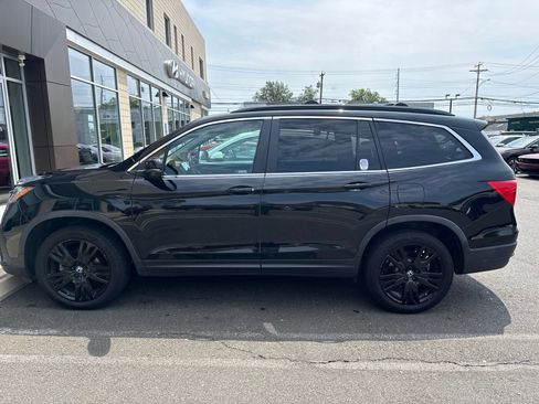 Used 2022 Honda Pilot Special Edition image 2