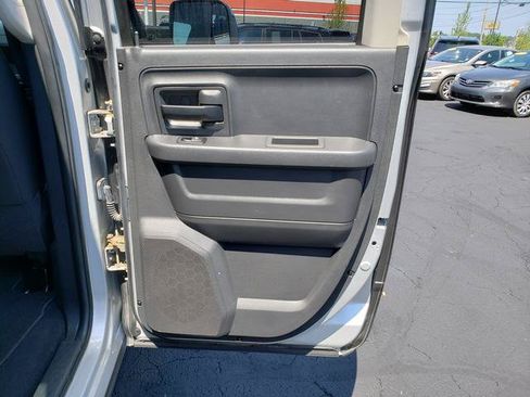 Used 2011 RAM 1500 ST w/ ST Popular Equipment Group AWD/4WD image 19