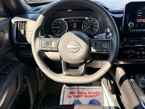 Certified 2025 Nissan Pathfinder Rock Creek image 25