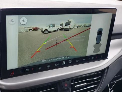 New 2024 Ford Escape SE image 24