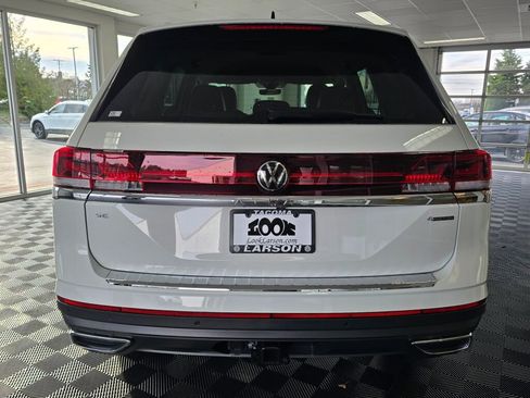 New 2024 Volkswagen Atlas SE image 5