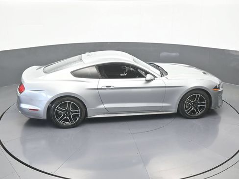 Used 2020 Ford Mustang Coupe w/ Equipment Group 101A RWD image 39