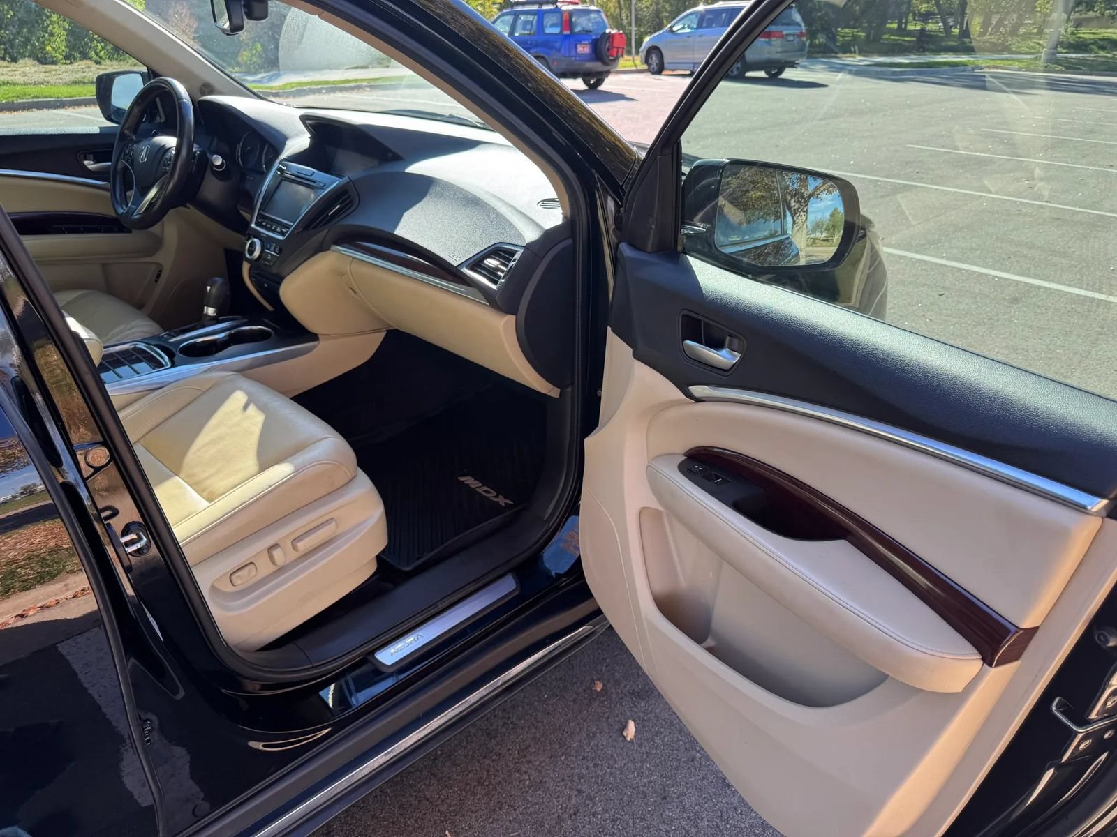 Used 2015 Acura MDX w/ Advance Package AWD/4WD image 18