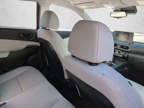 Certified 2023 Hyundai Kona SEL AWD/4WD image 25