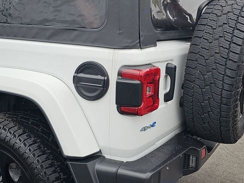 Used 2023 Jeep Wrangler Unlimited Sahara w/ Cold Weather Group image 38