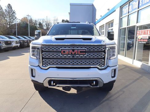 Certified 2023 GMC Sierra 2500 Denali w/ Denali Ultimate Package AWD/4WD image 5