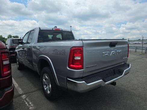 Used 2025 RAM 1500 Big Horn AWD/4WD image 7