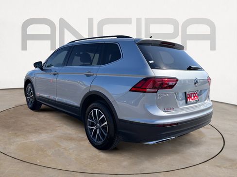Used 2019 Volkswagen Tiguan SE image 9