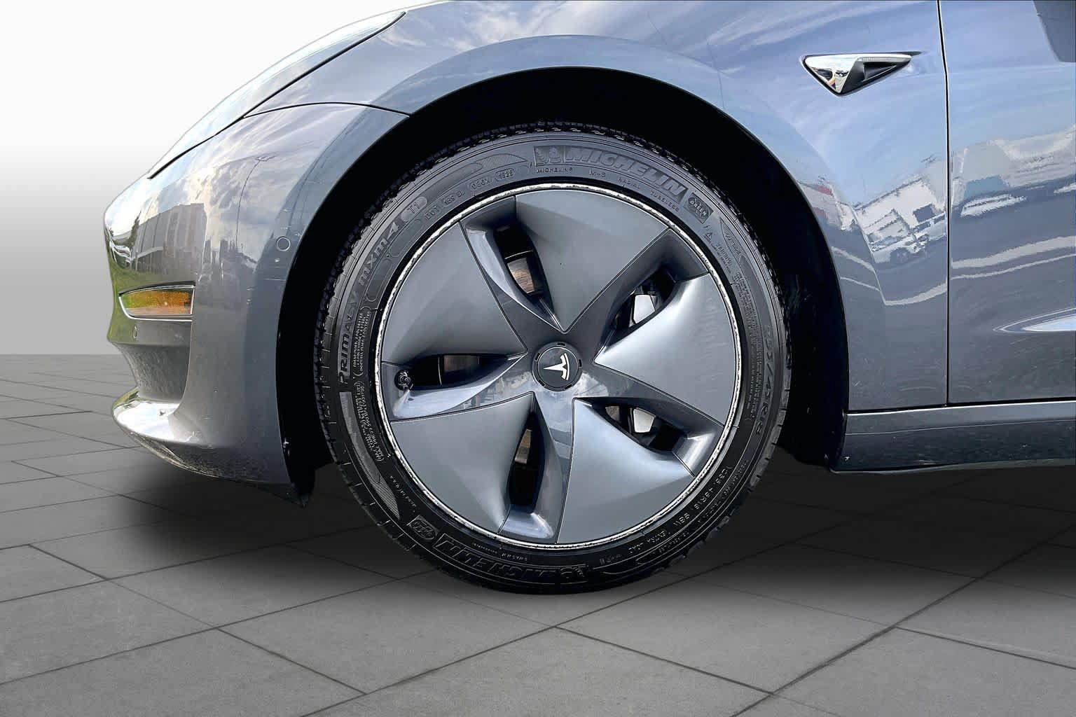 Used 2020 Tesla Model 3 Long Range AWD/4WD image 10
