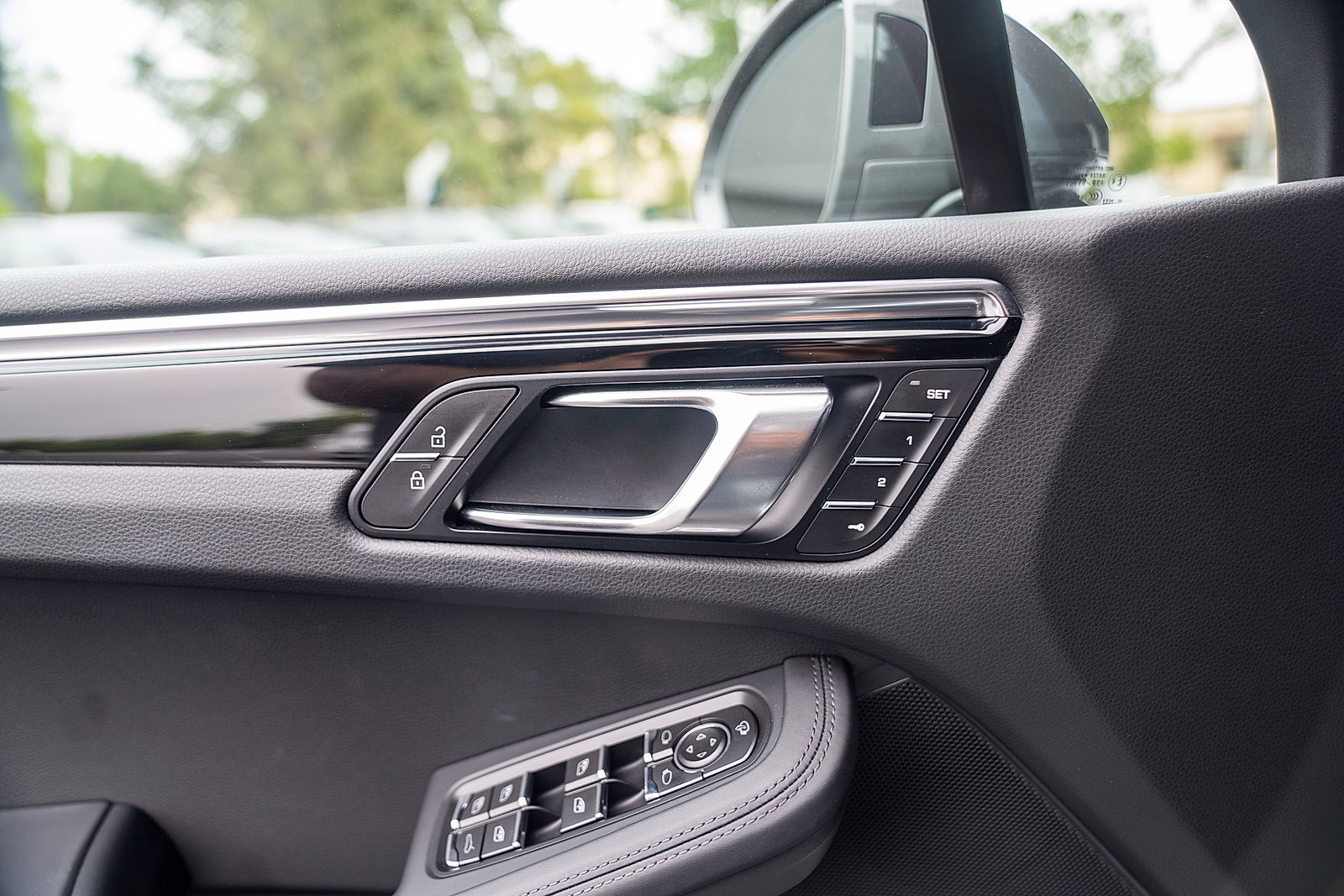 Certified 2026 Porsche Macan T AWD/4WD image 18