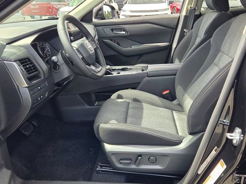 New 2026 Nissan Rogue SV FWD image 3