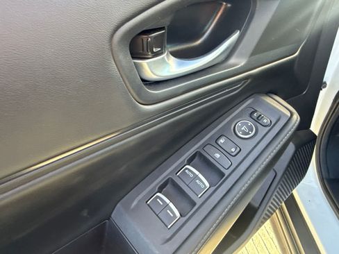 Used 2025 Honda Accord Sport image 19