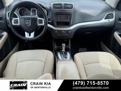 Used 2015 Dodge Journey American Value Package w/ Flexible Seating Group FWD image 27