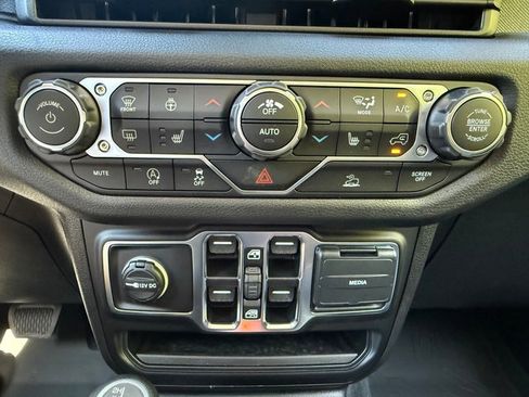 New 2025 Jeep Wrangler Unlimited Sport image 26