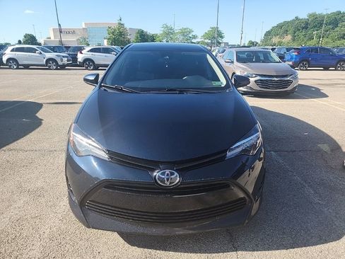 Used 2018 Toyota Corolla LE FWD image 4
