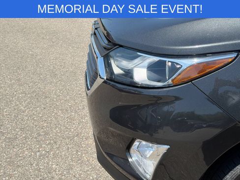 Used 2018 Chevrolet Equinox LT FWD image 12