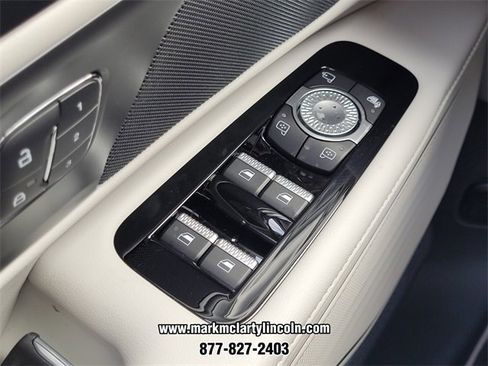 New 2026 Lincoln Nautilus Premier w/ Jet Appearance Package image 19