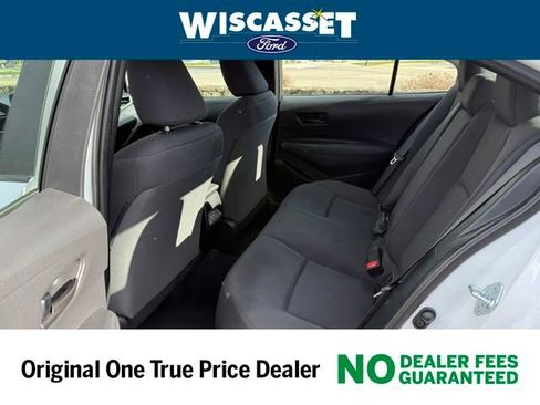 Used 2024 Toyota Corolla LE image 5