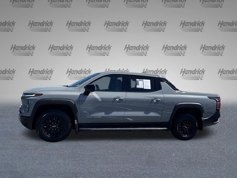 Used 2026 Chevrolet Silverado EV LT image 7