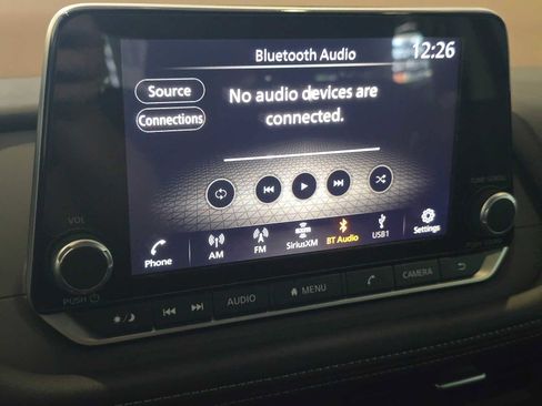 Used 2023 Nissan Rogue S AWD/4WD image 25