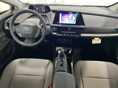 New 2026 Toyota Prius FWD image 9