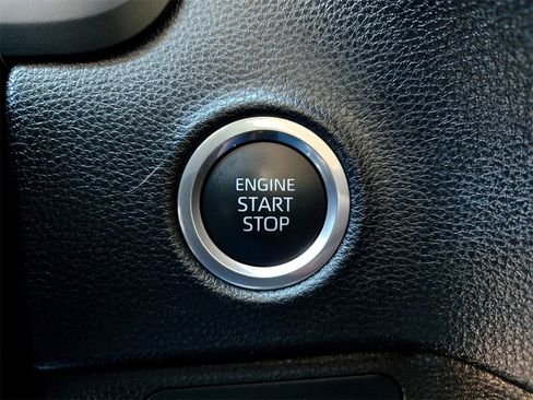 Used 2022 Toyota Tundra SR5 image 23