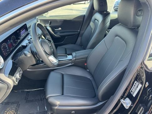 Used 2025 Mercedes-Benz CLA 250 image 16