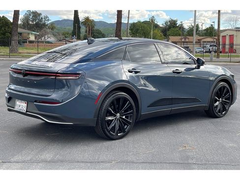 Used 2026 Toyota Crown Nightshade image 7