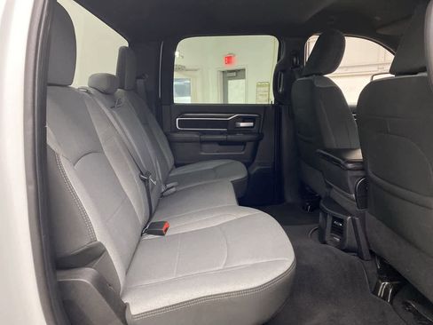 Used 2024 RAM 2500 Big Horn image 17