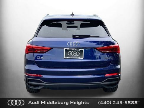 Used 2025 Audi Q3 2.0T Premium w/ Convenience Package image 7