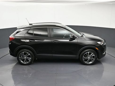 Used 2023 Buick Encore GX Select AWD/4WD image 21