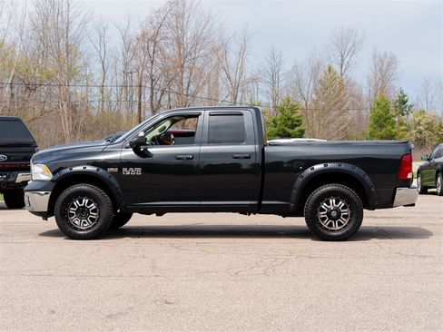 Used 2017 RAM 1500 ST w/ SXT Appearance Group AWD/4WD image 8