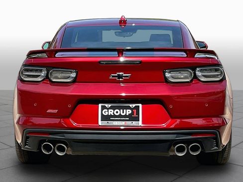 Used 2023 Chevrolet Camaro SS RWD image 5