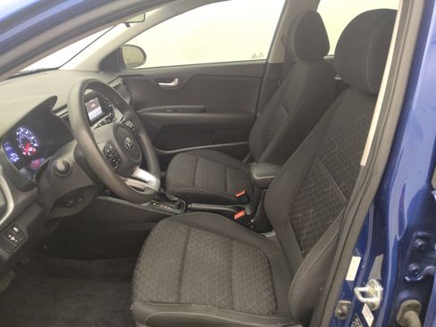 Used 2019 Kia Rio S FWD image 17