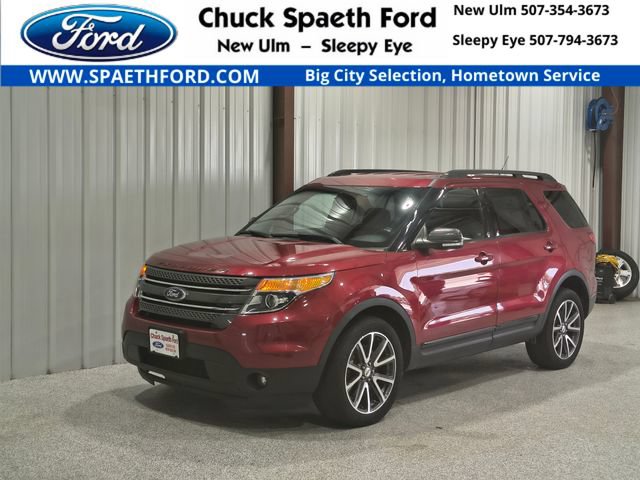 Used 2015 Ford Explorer XLT w/ Equipment Group 202B AWD/4WD image 1